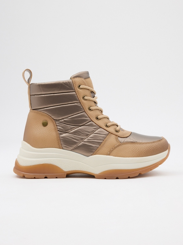 Nylon platform sports boot