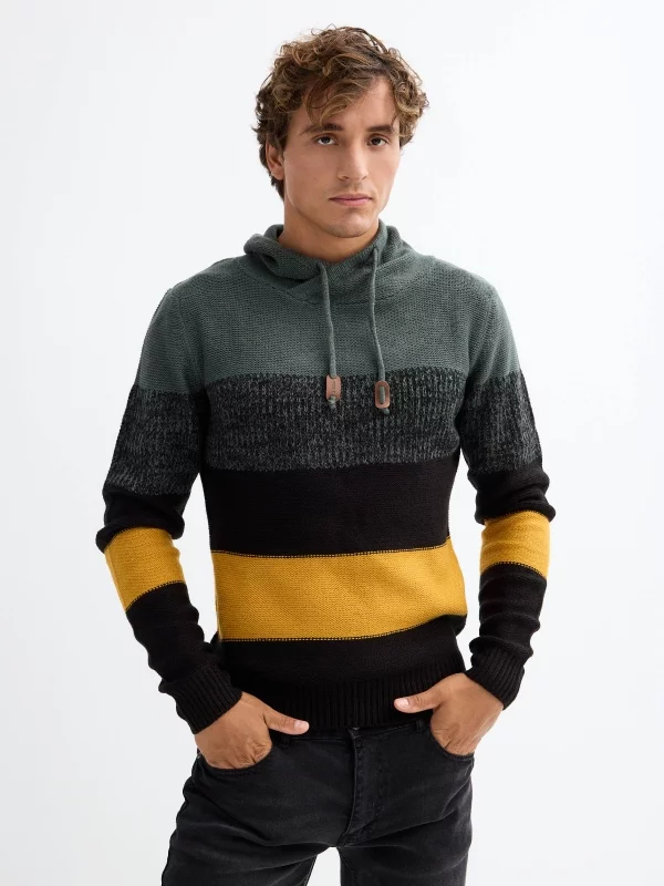 Striped jumper with laces