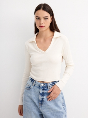 https://inside-shops.com/817522-medium_default/polo-neck-t-shirt.jpg