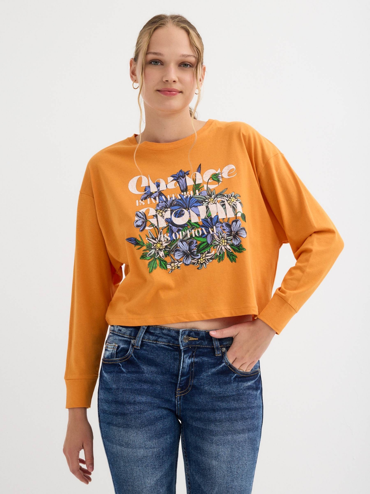 Camiseta crop Change Grown naranja caldera vista media frontal