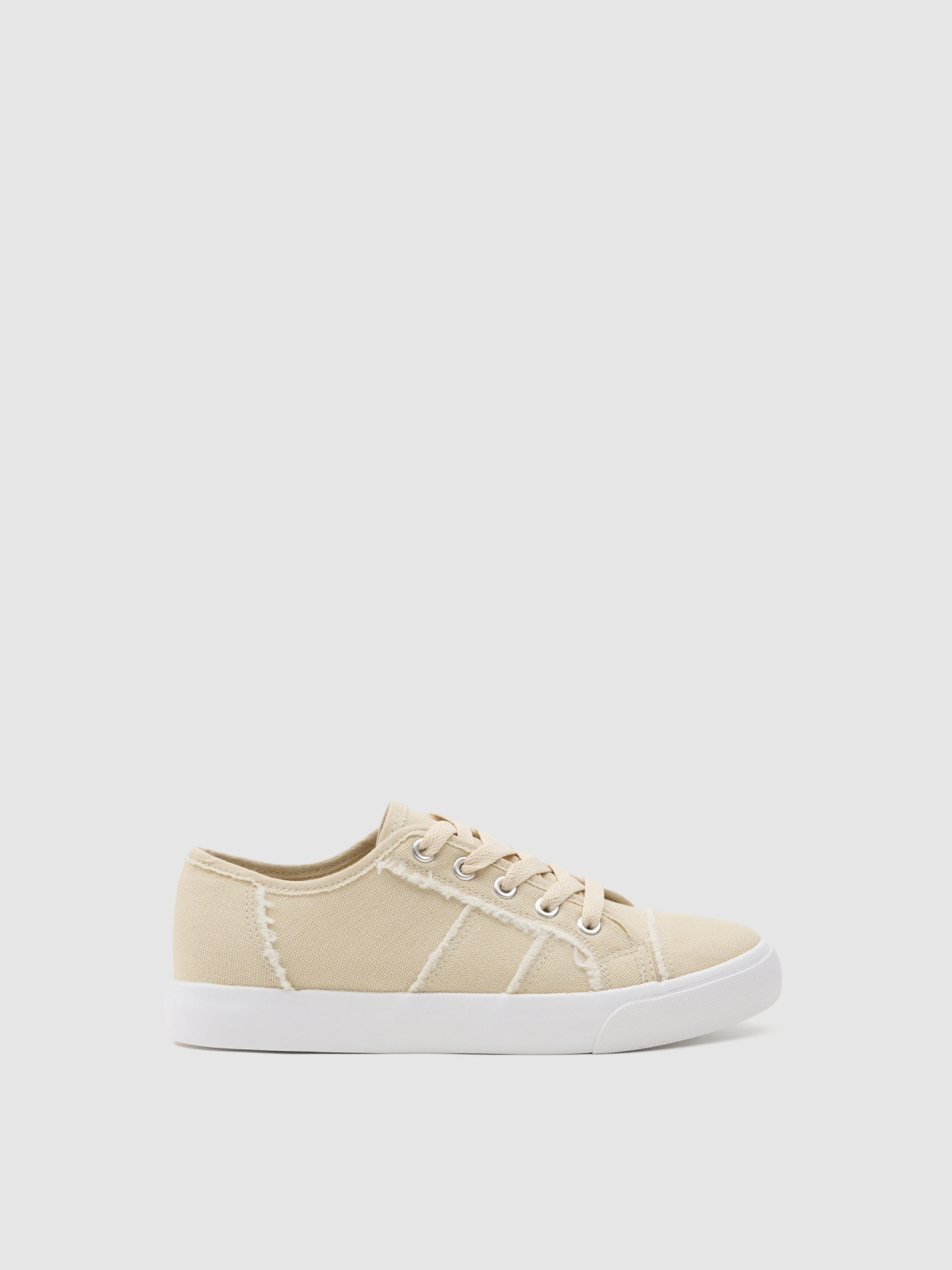 Canvas sneaker untucked