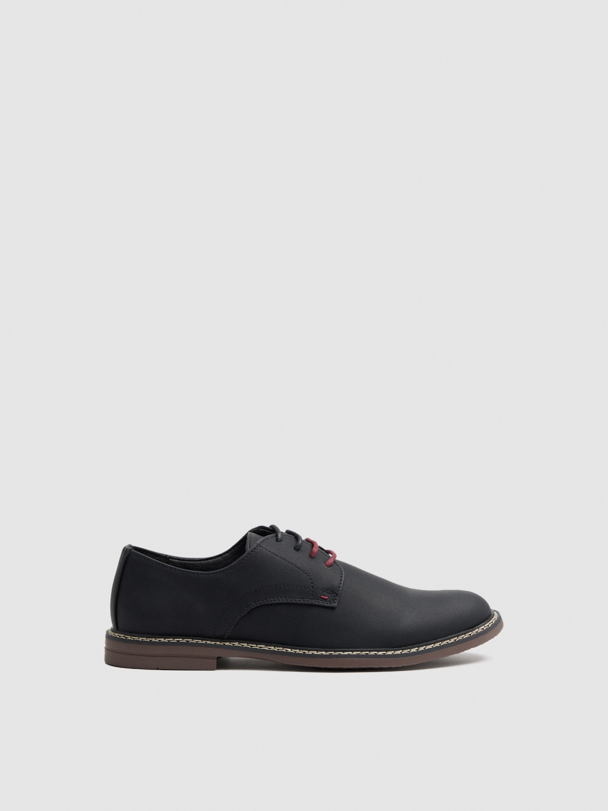 Zapato blucher cordones