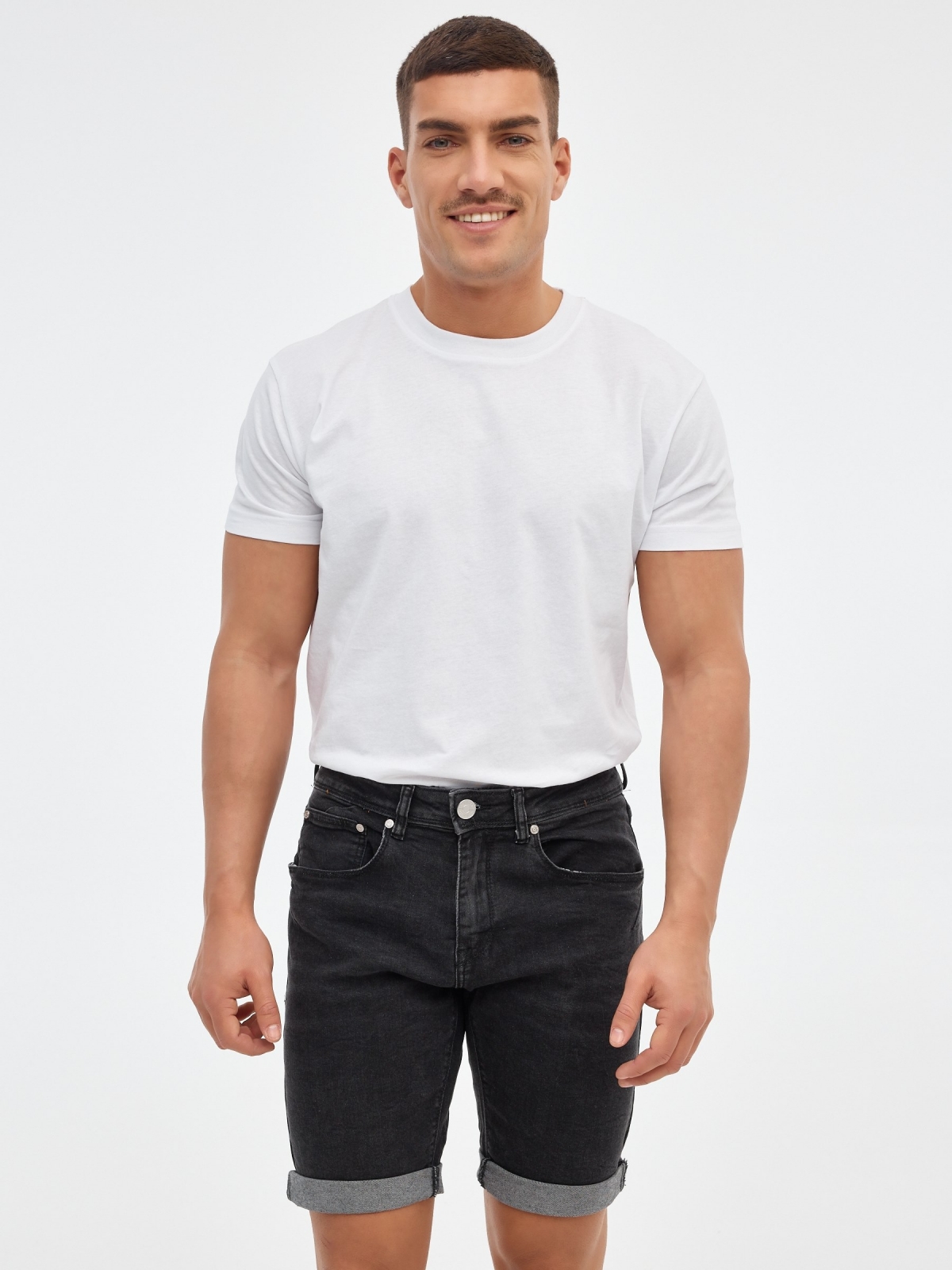 Hem turn denim bermuda black middle front view