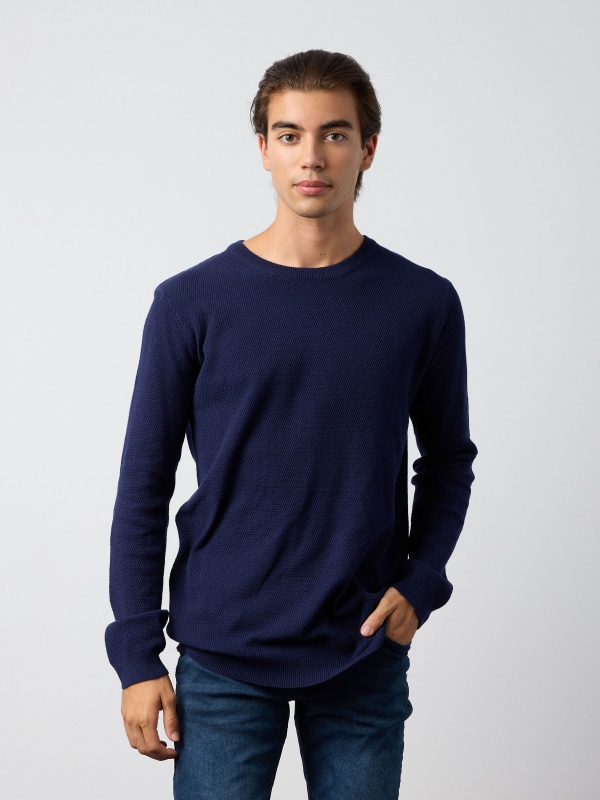 Basic crew neck jumper