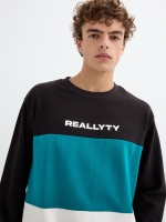 %Pto% Sudadera color block negro
