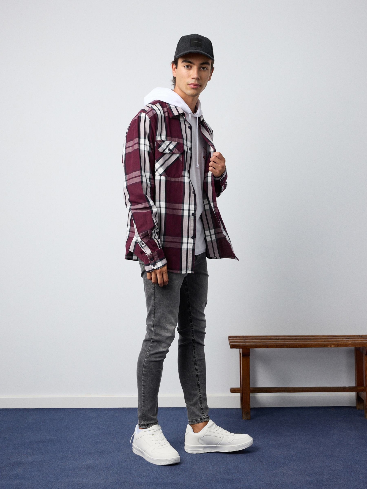 Checked shirt with flap pockets garnet front view