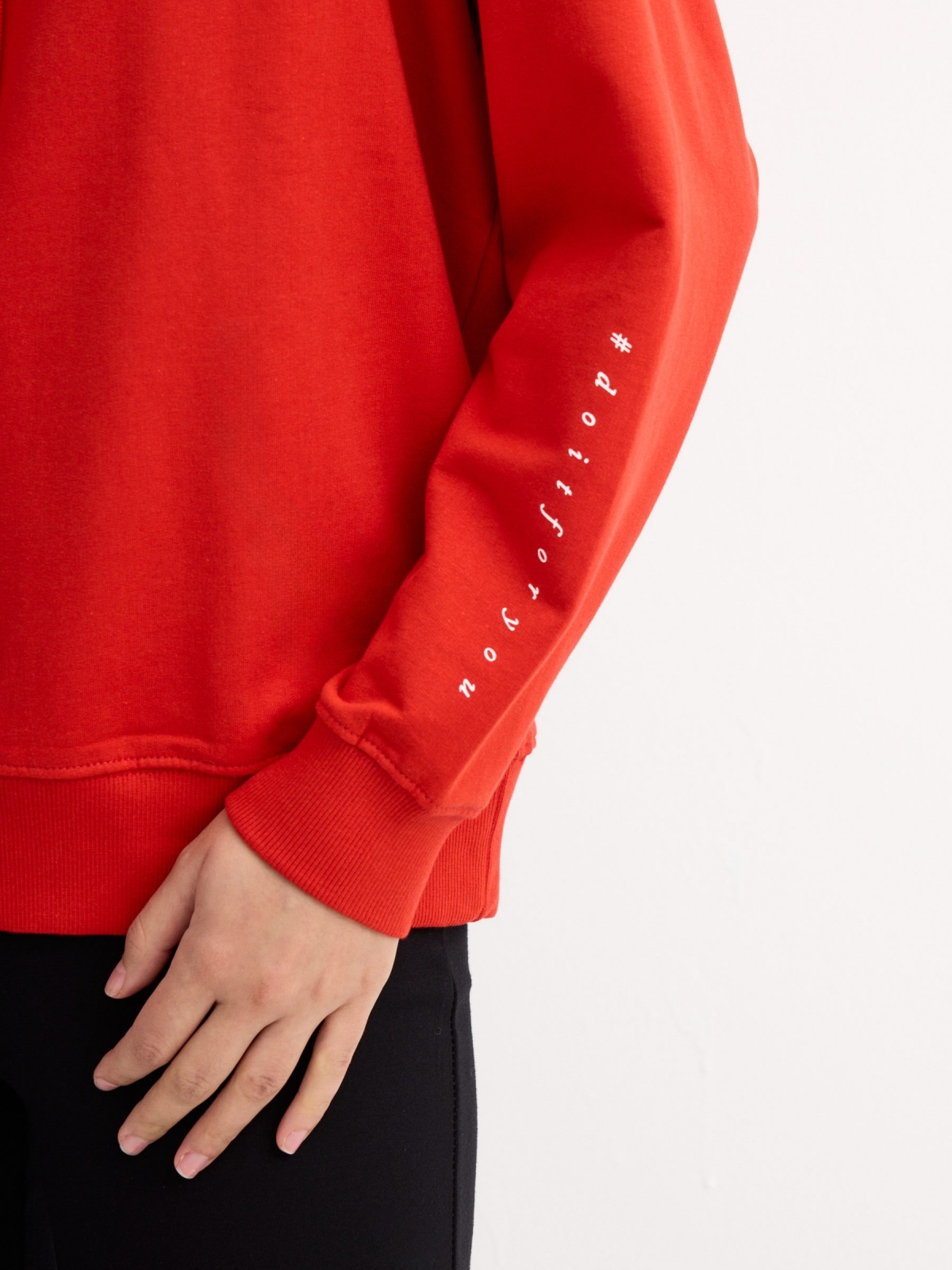 Don't Follow Trends Sweatshirt red detail view