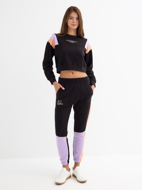 Sweatshirt cropped One Day preto vista geral frontal