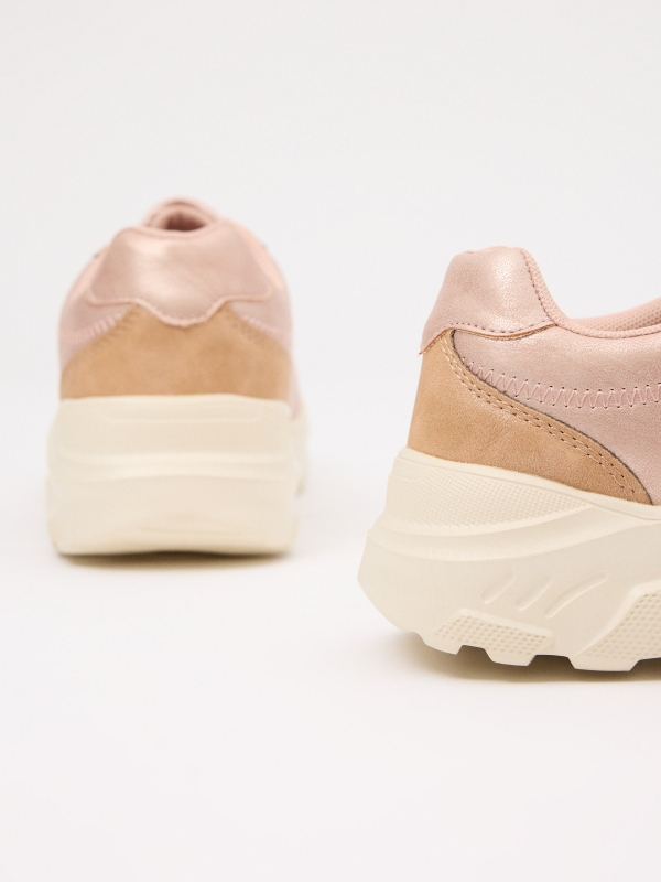 Casual fashion platform sneaker pink detail view