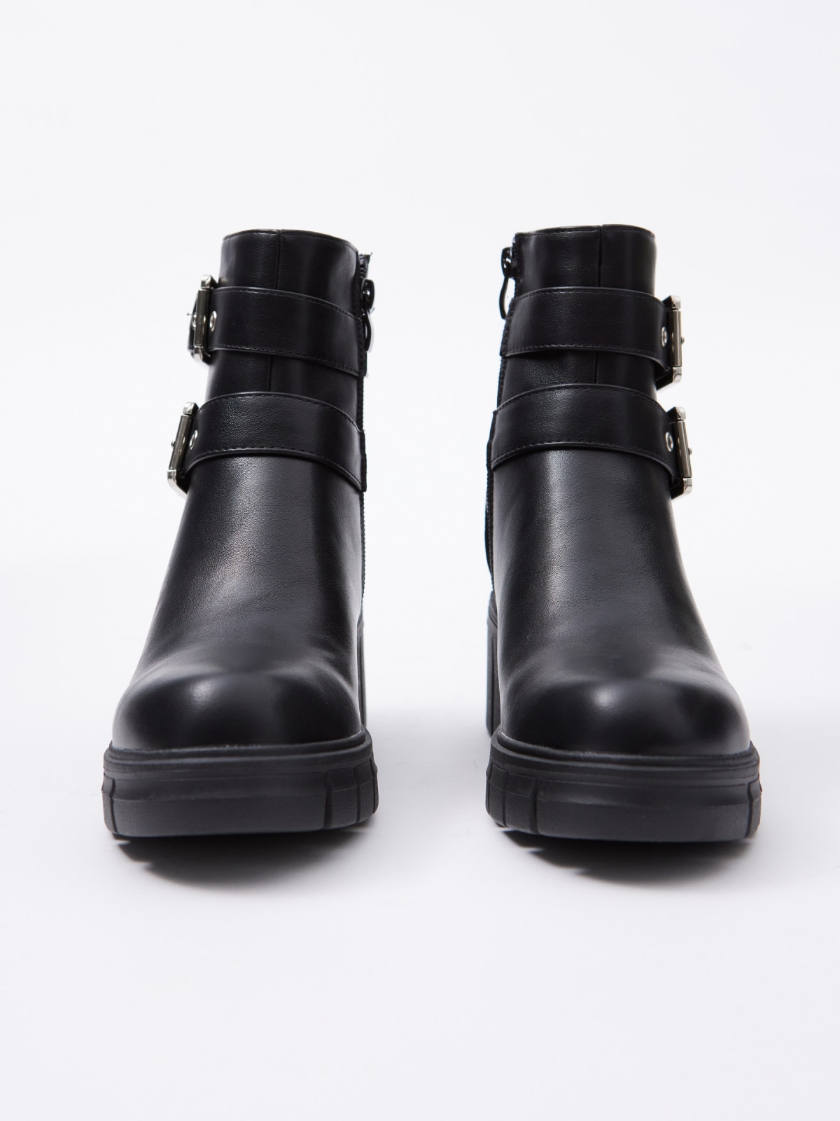 Ankle boot with track sole buckles black zenithal view