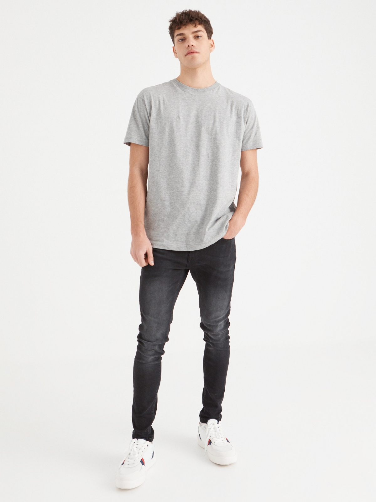 Washed black super slim jeans black front view