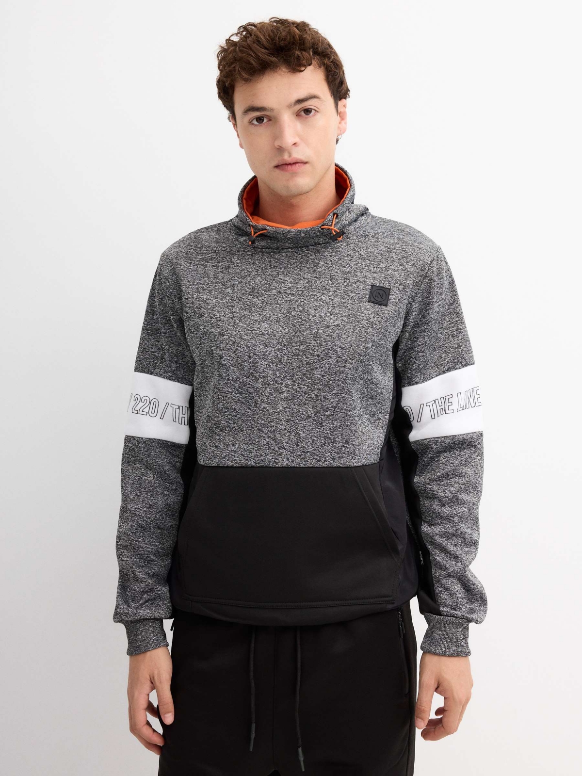 Fluid neck sweatshirt grey middle front view