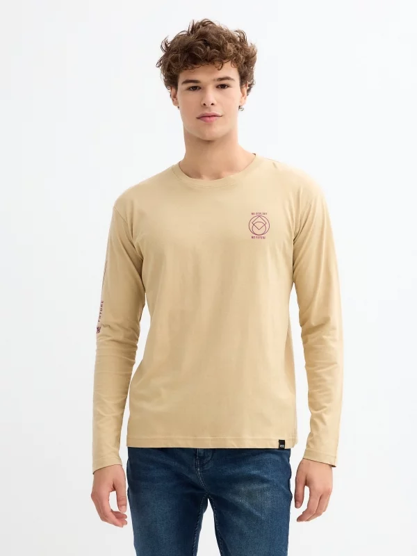 Minimalist printed T-shirt sand middle front view