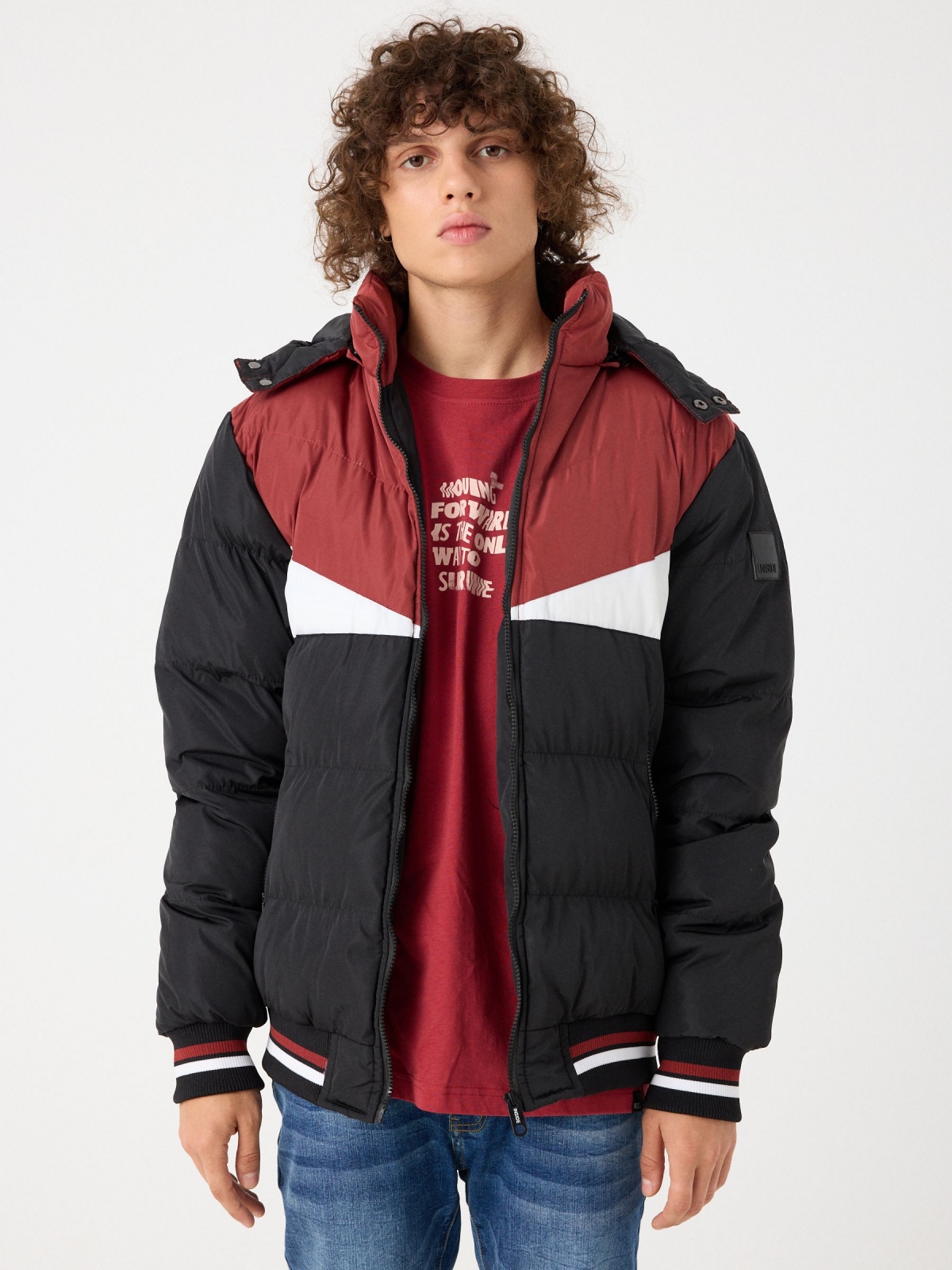 Detachable hood jacket