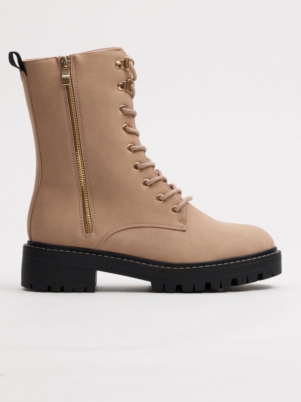 Botas cremalleras moda