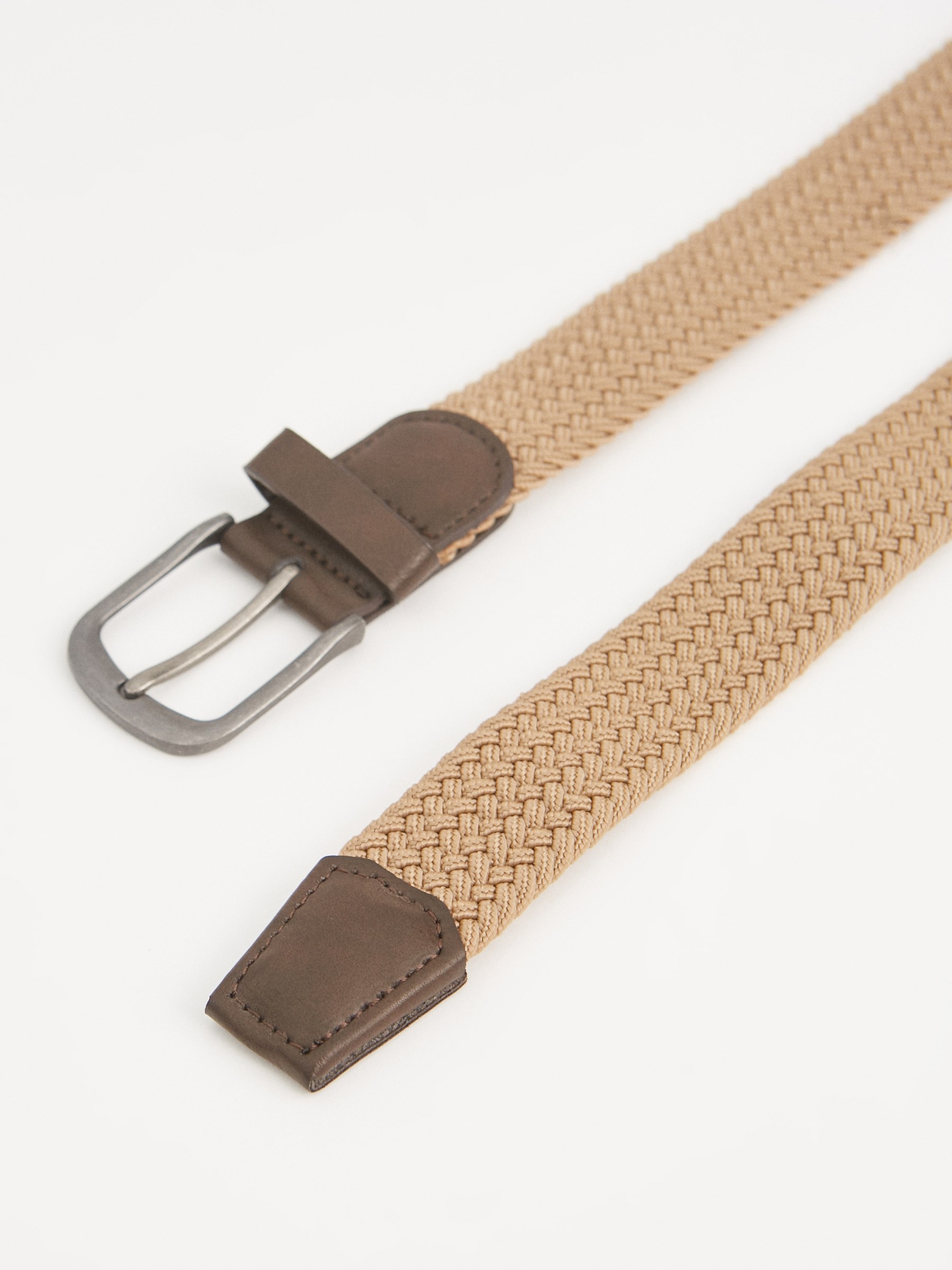 Elastic braided belt sand rolled view