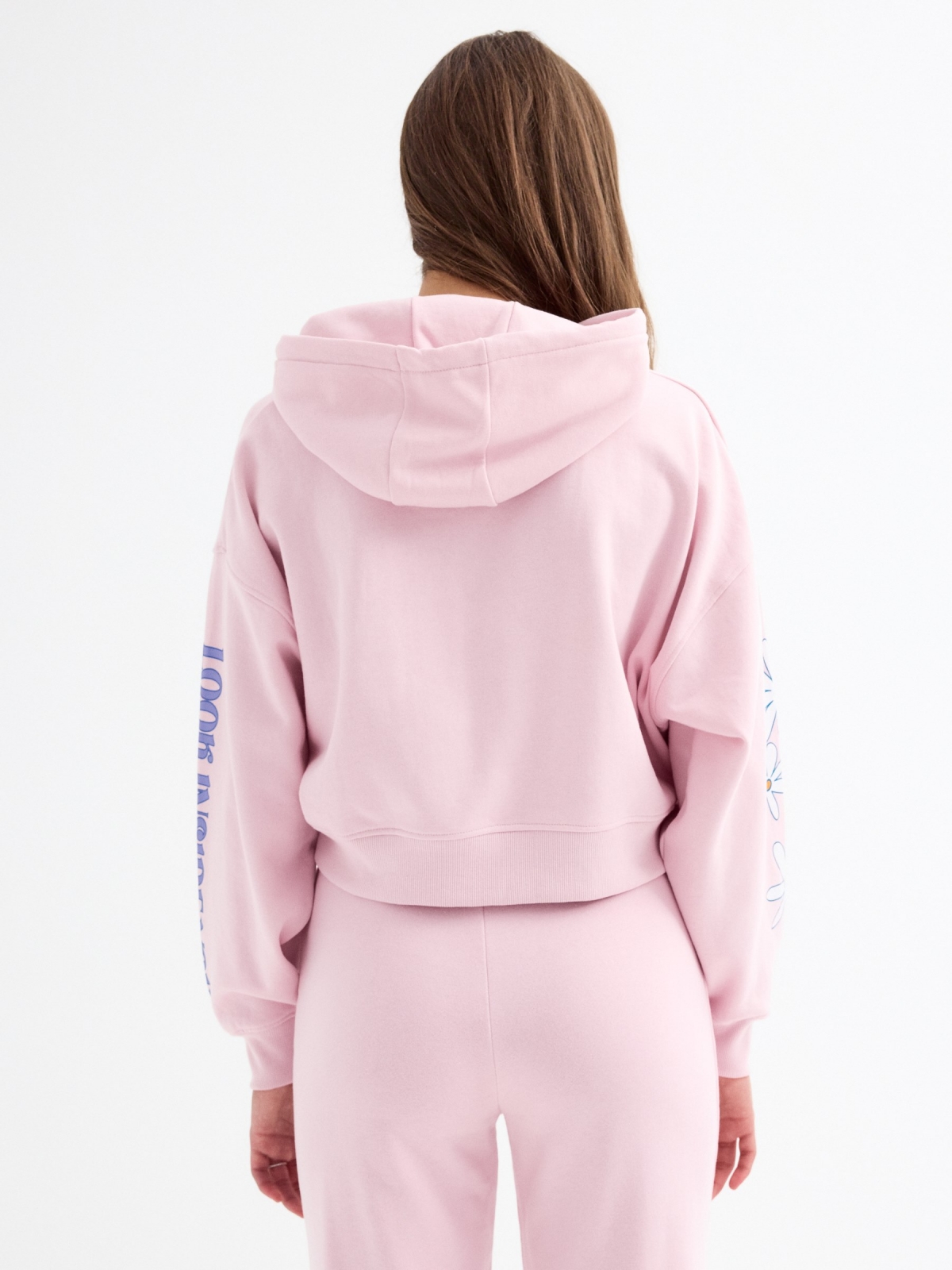 Sudadera  capucha con estampado rosa claro vista media trasera