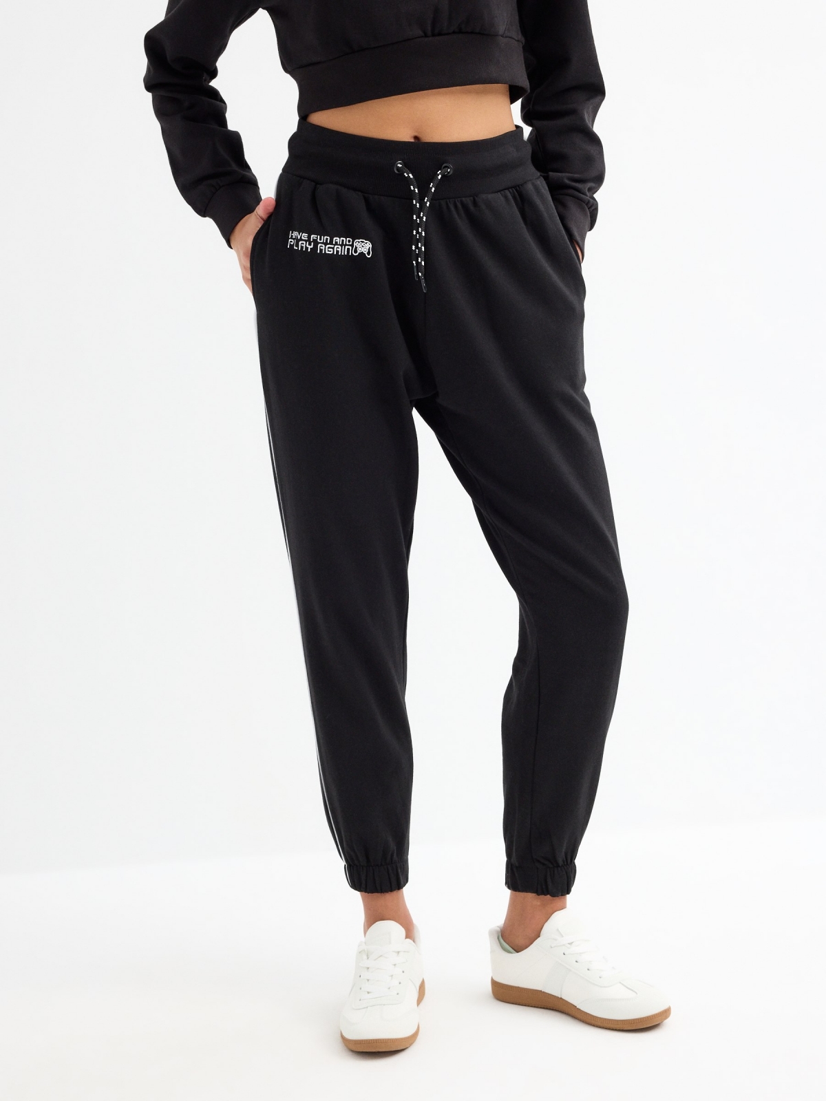 Jogger pants black middle front view