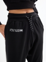 %Pto% Pantalón jogger negro