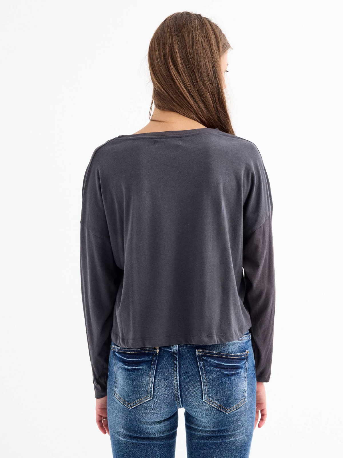 T-shirt with print dark grey middle back view