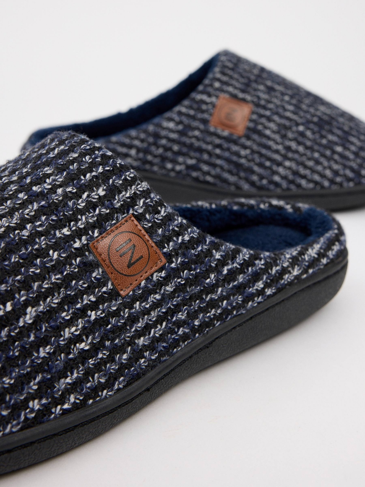 Marbled knit slippers navy detail view