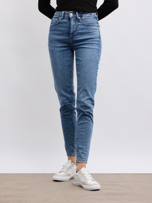 Jeans skinny de cintura alta com cinco bolsos azul aço vista meia frontal