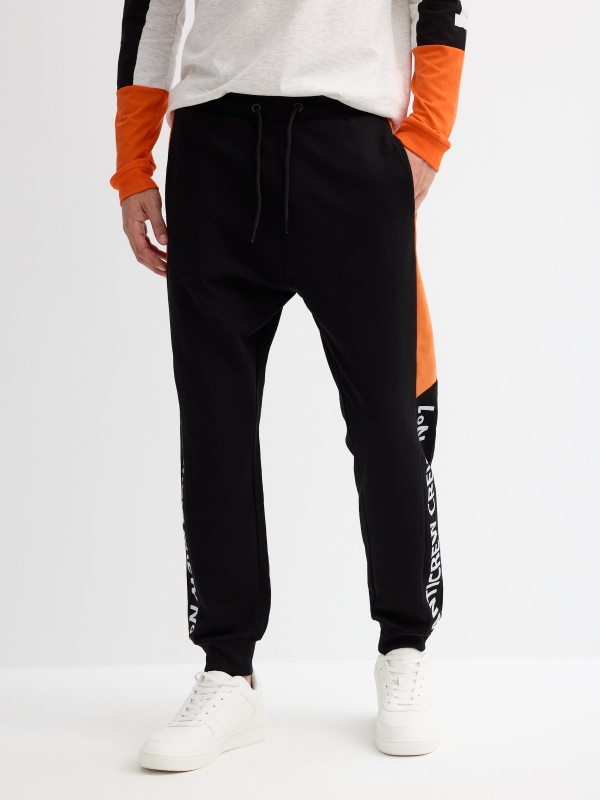 Jogger pants black middle front view