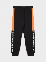 %Pto% Jogger pants black front view
