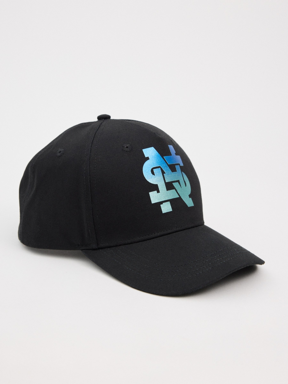 Gradient print cap black middle 45º front view