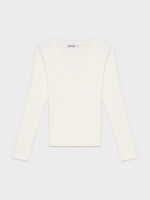 %Pto% Cross neckline t-shirt beige front view