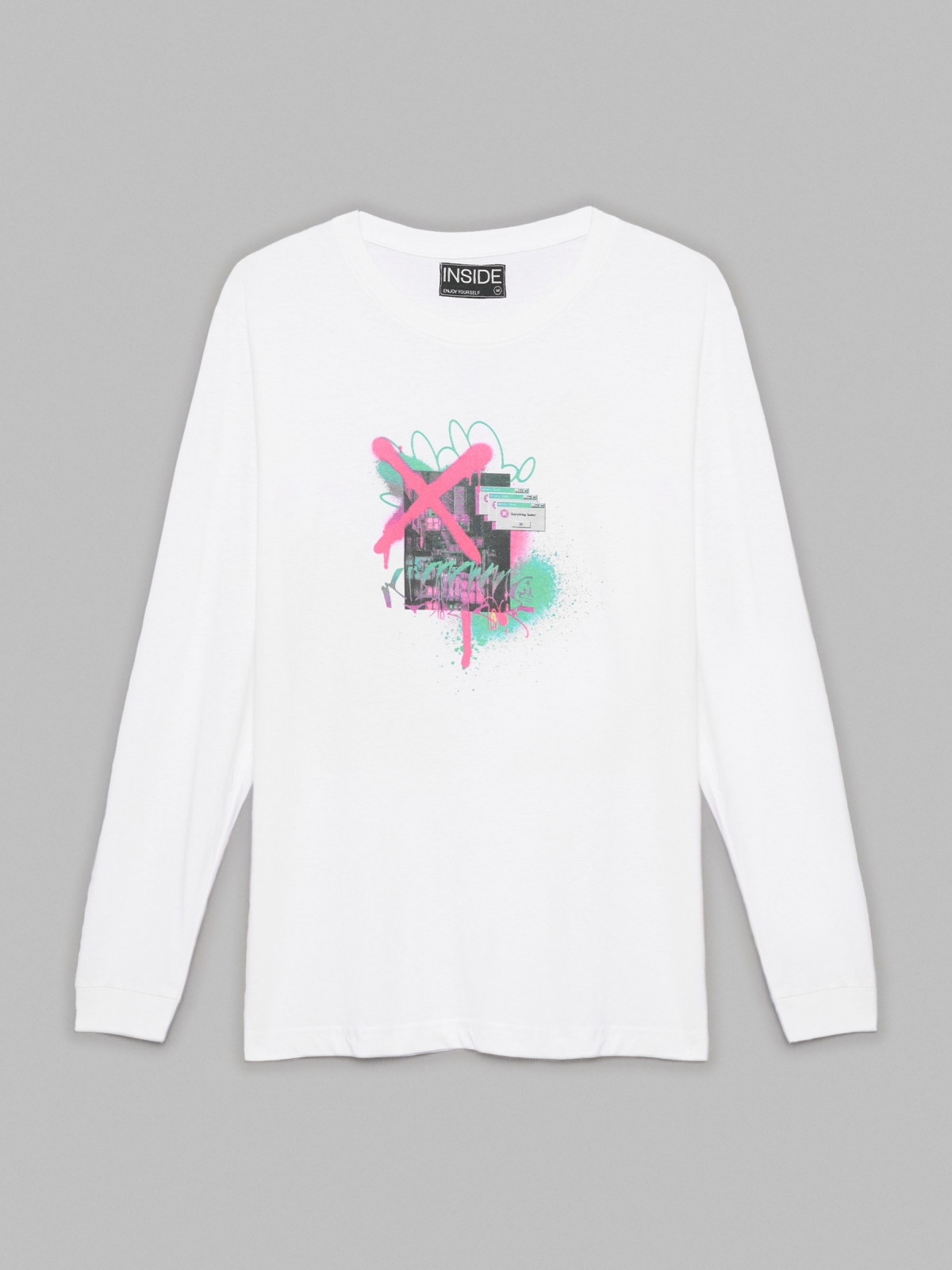  Graffiti print t-shirt white front view