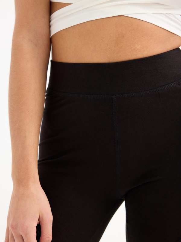 Leggings mesh details black detail view