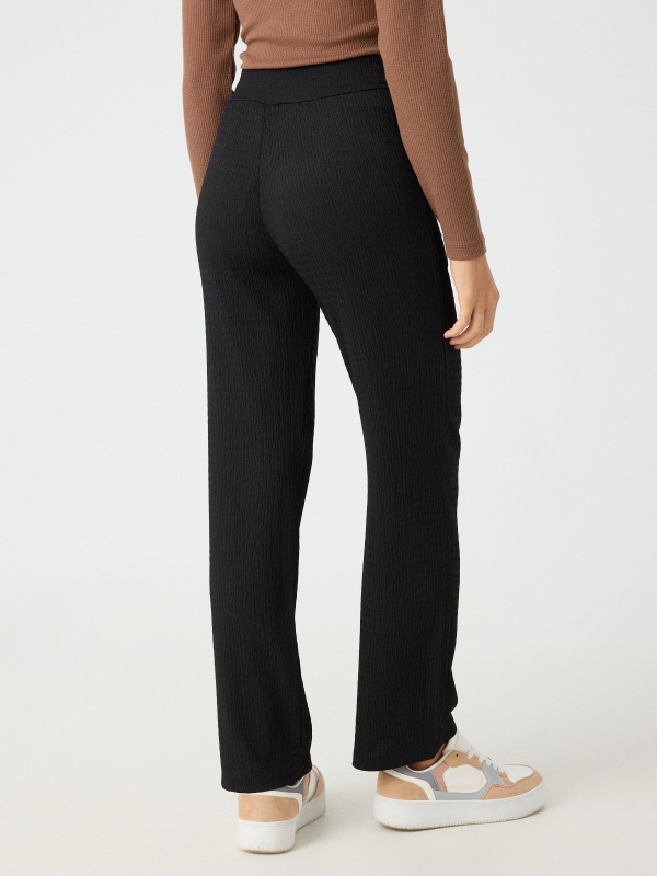 Textured black wide leg pantalon black middle back view