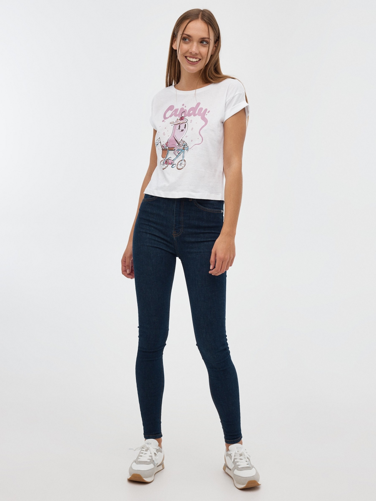 Camiseta blanca con estampado blanco vista general frontal