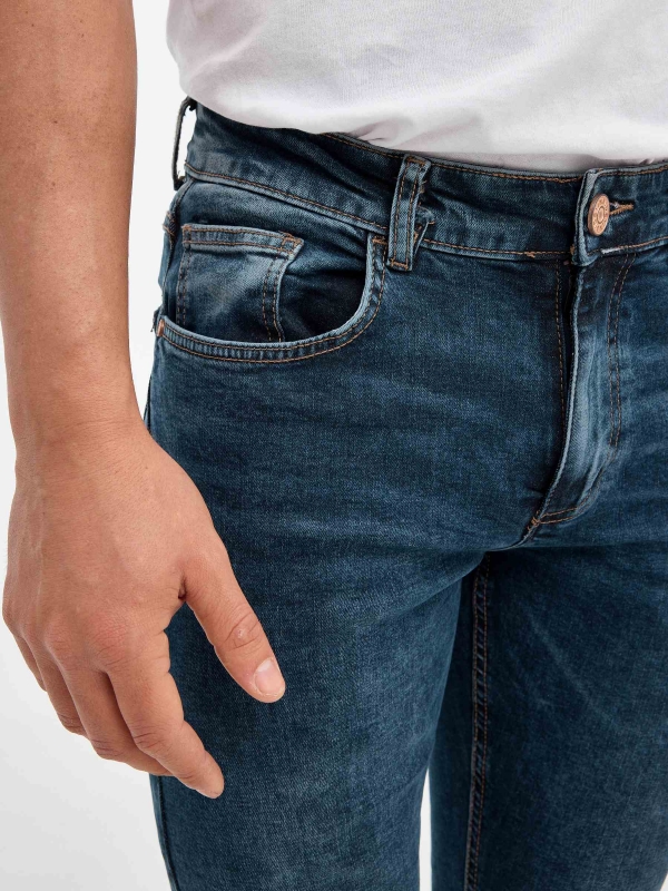 Basic regular jeans blue foreground