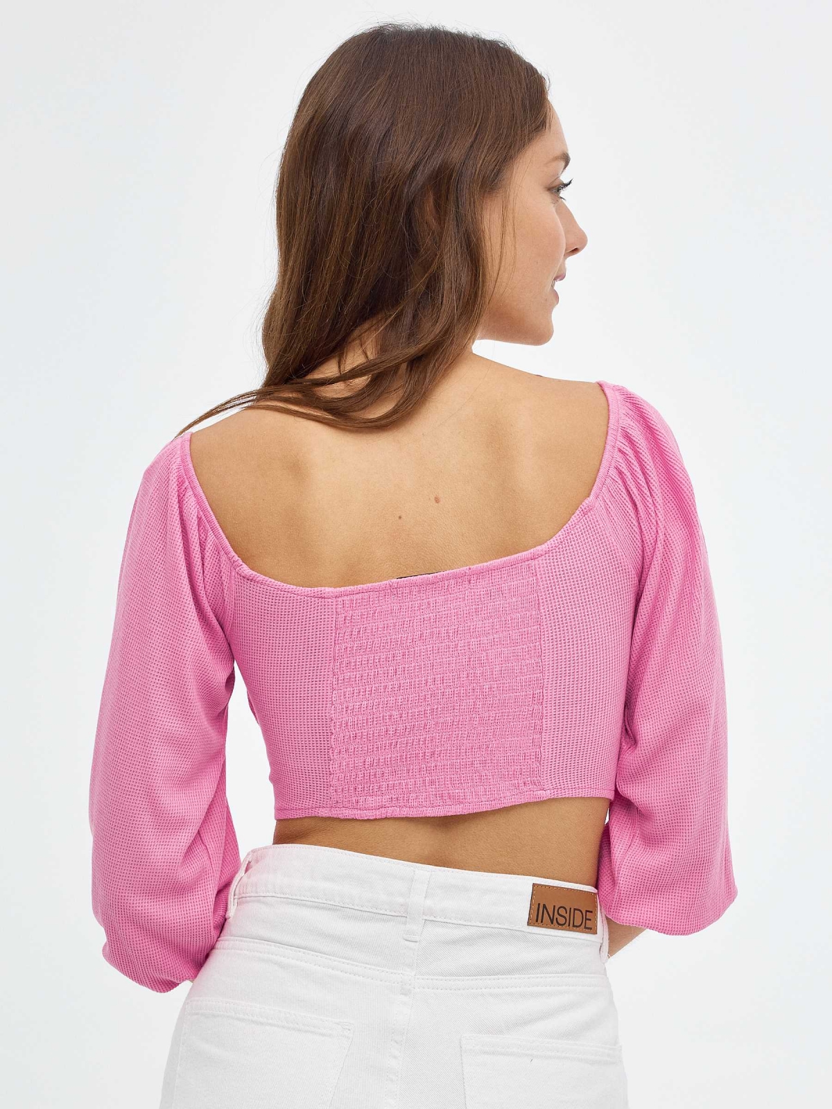 Camiseta crop con lace up magenta vista media trasera