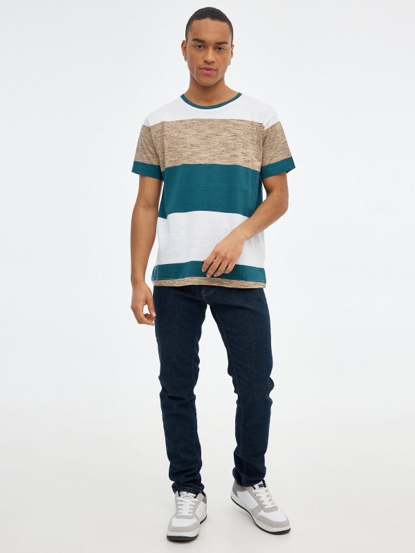 T-shirt color block print bege vista geral frontal