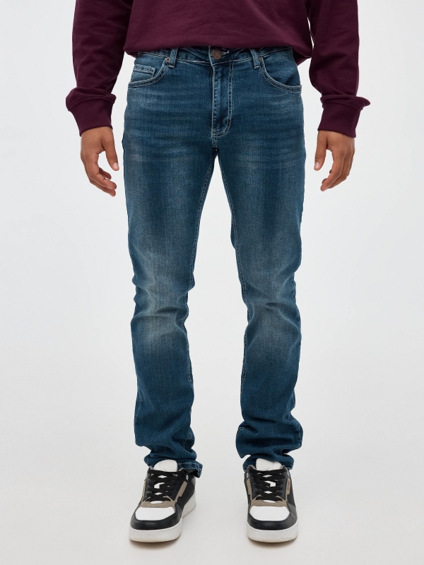 Dark blue regulation jeans blue middle front view