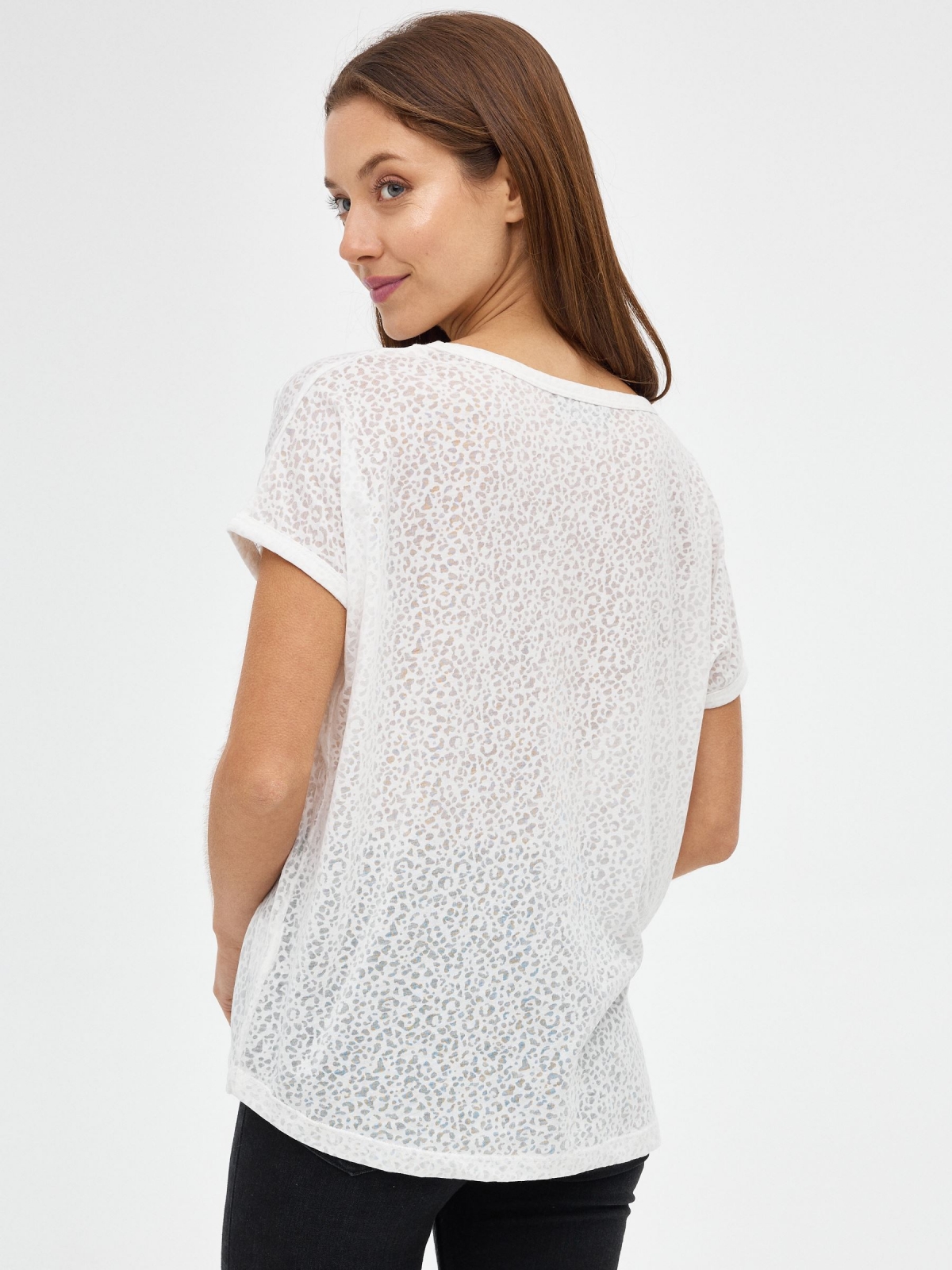 T-shirt de talento off white vista meia traseira