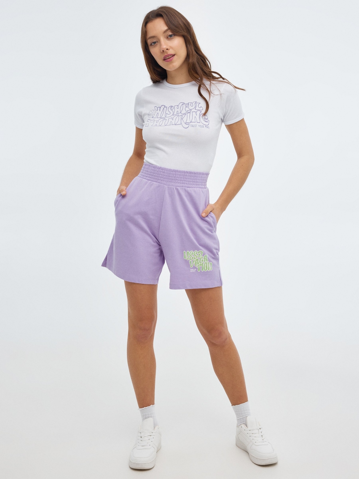 Camiseta crop Wishful Thinking blanco vista general frontal