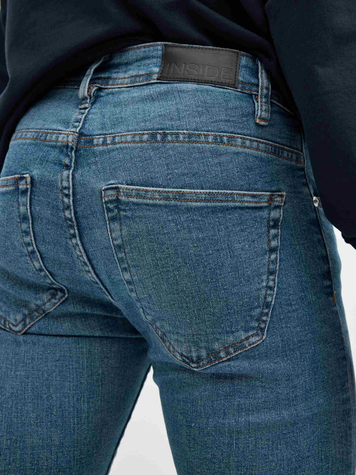 Blue skinny jeans blue detail view