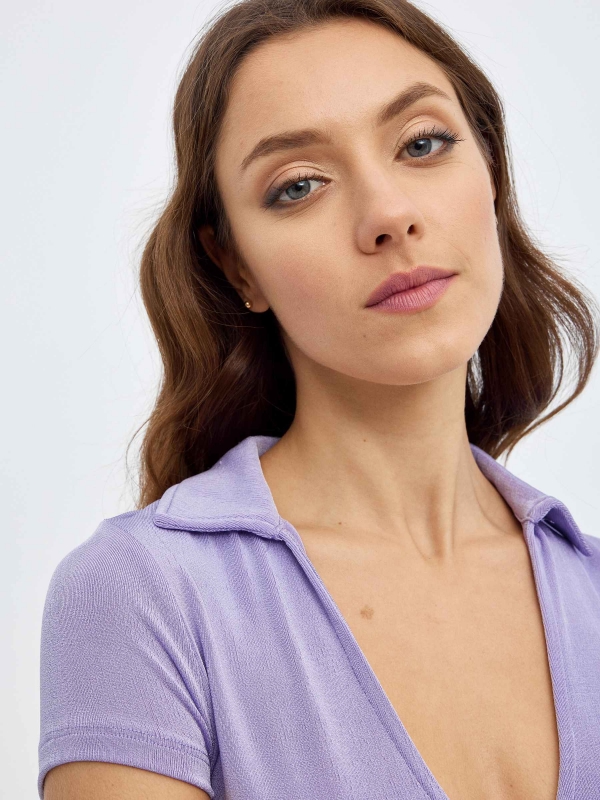 Polo neck crop t-shirt mauve detail view