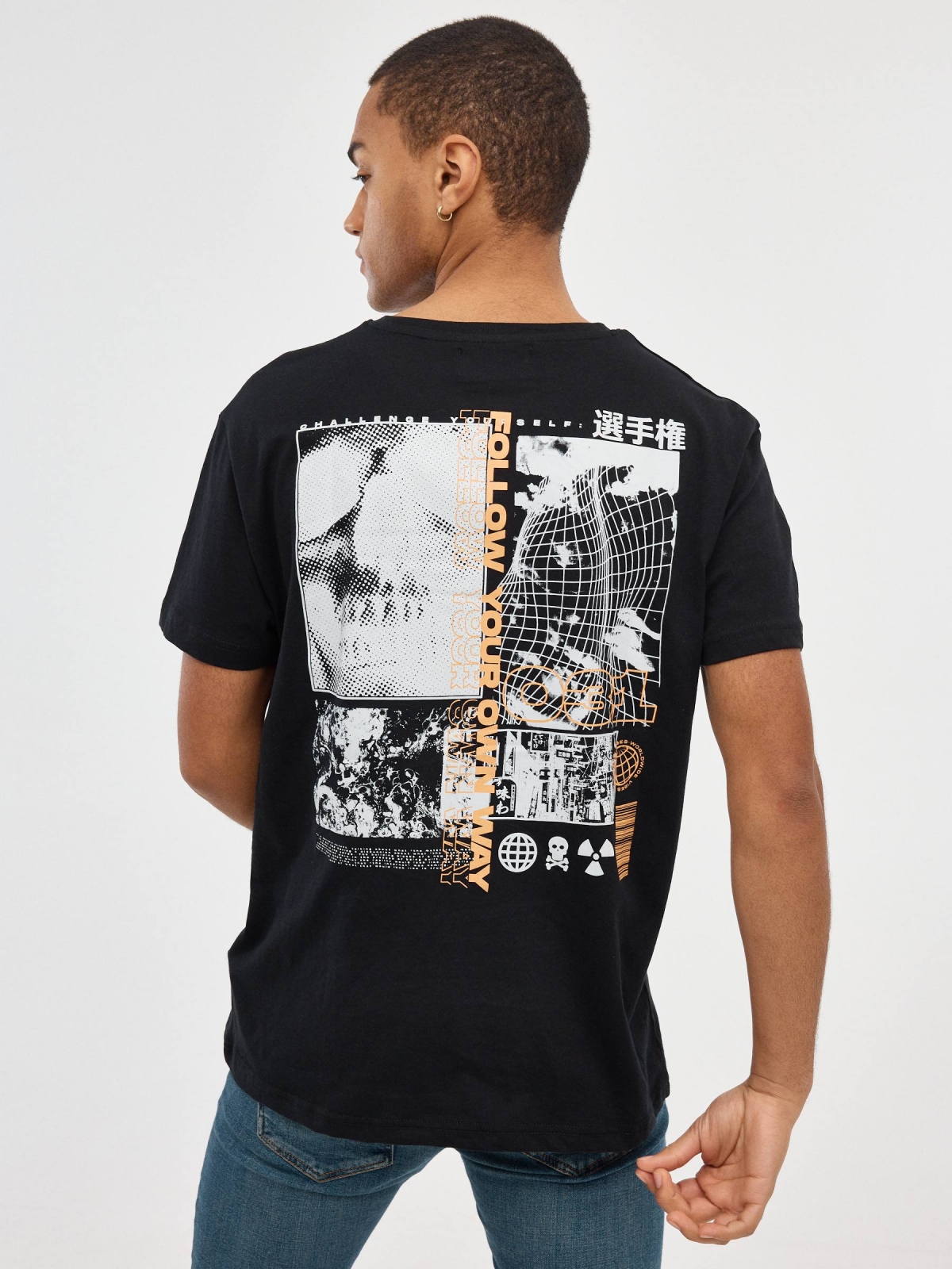 Camiseta gráfica de crânio preta preto vista meia traseira