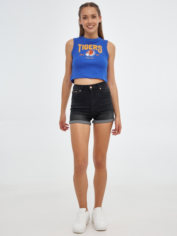 Camiseta crop Tigers azul eléctrico vista general frontal