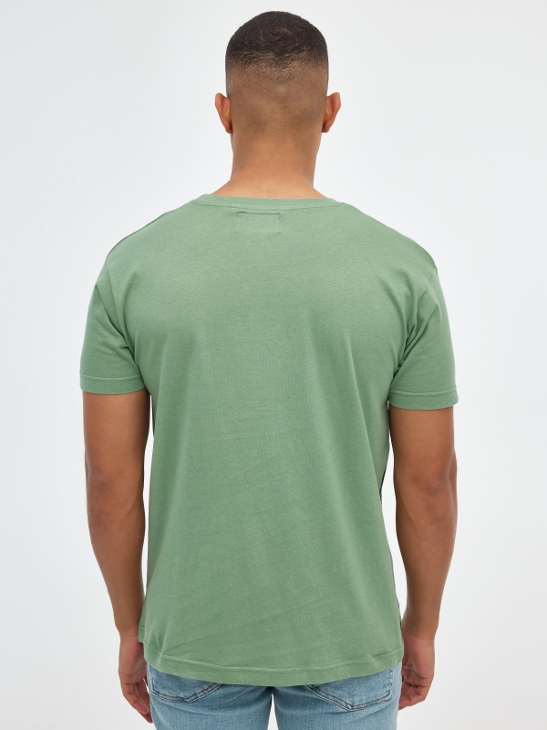 Camiseta Gold Coast verde oliva vista media trasera