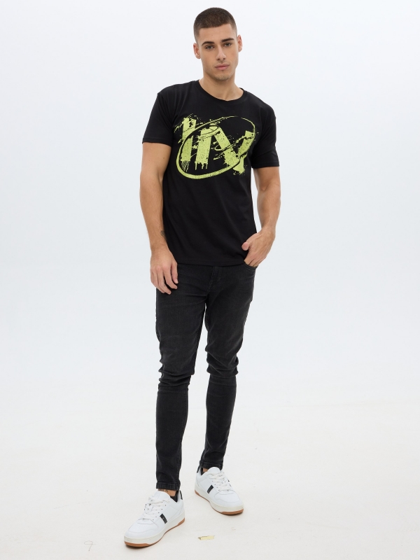 Camiseta estampado inside negro vista general frontal