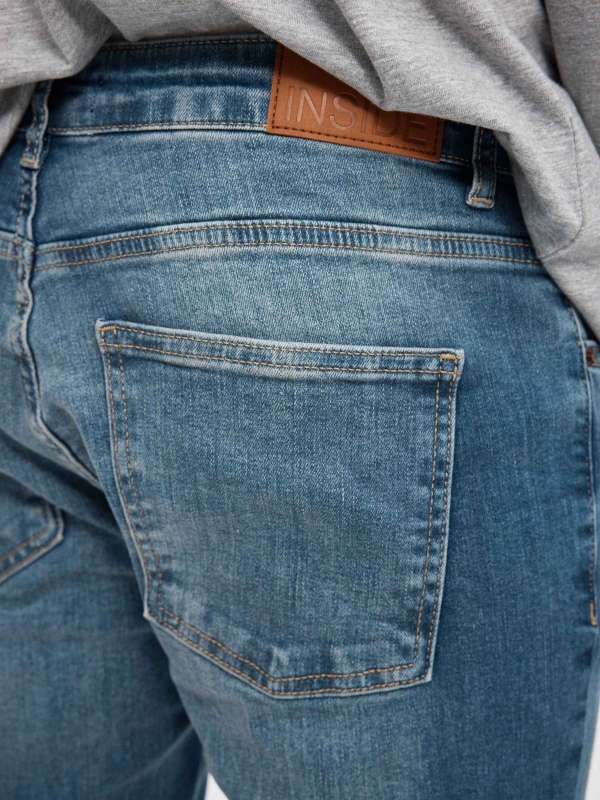 Regular jeans blue detail view