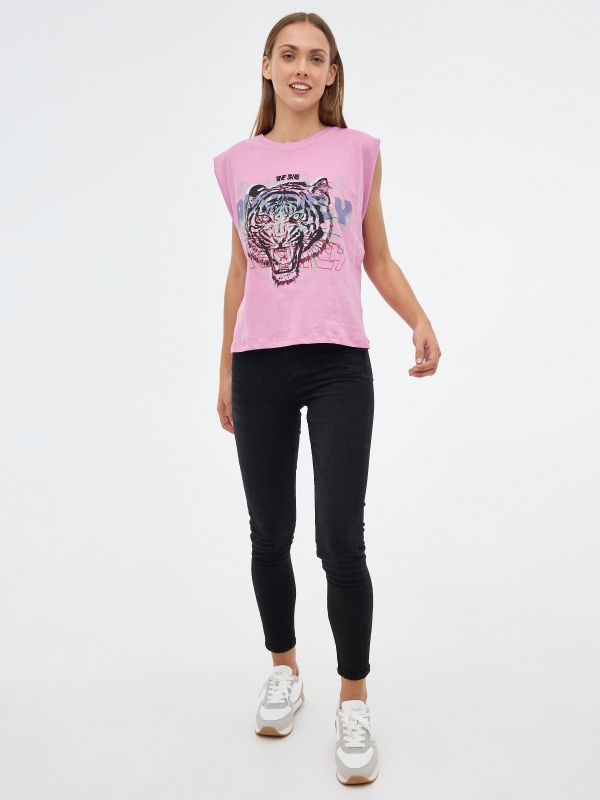 T-shirt de tigre sem mangas magenta vista geral frontal