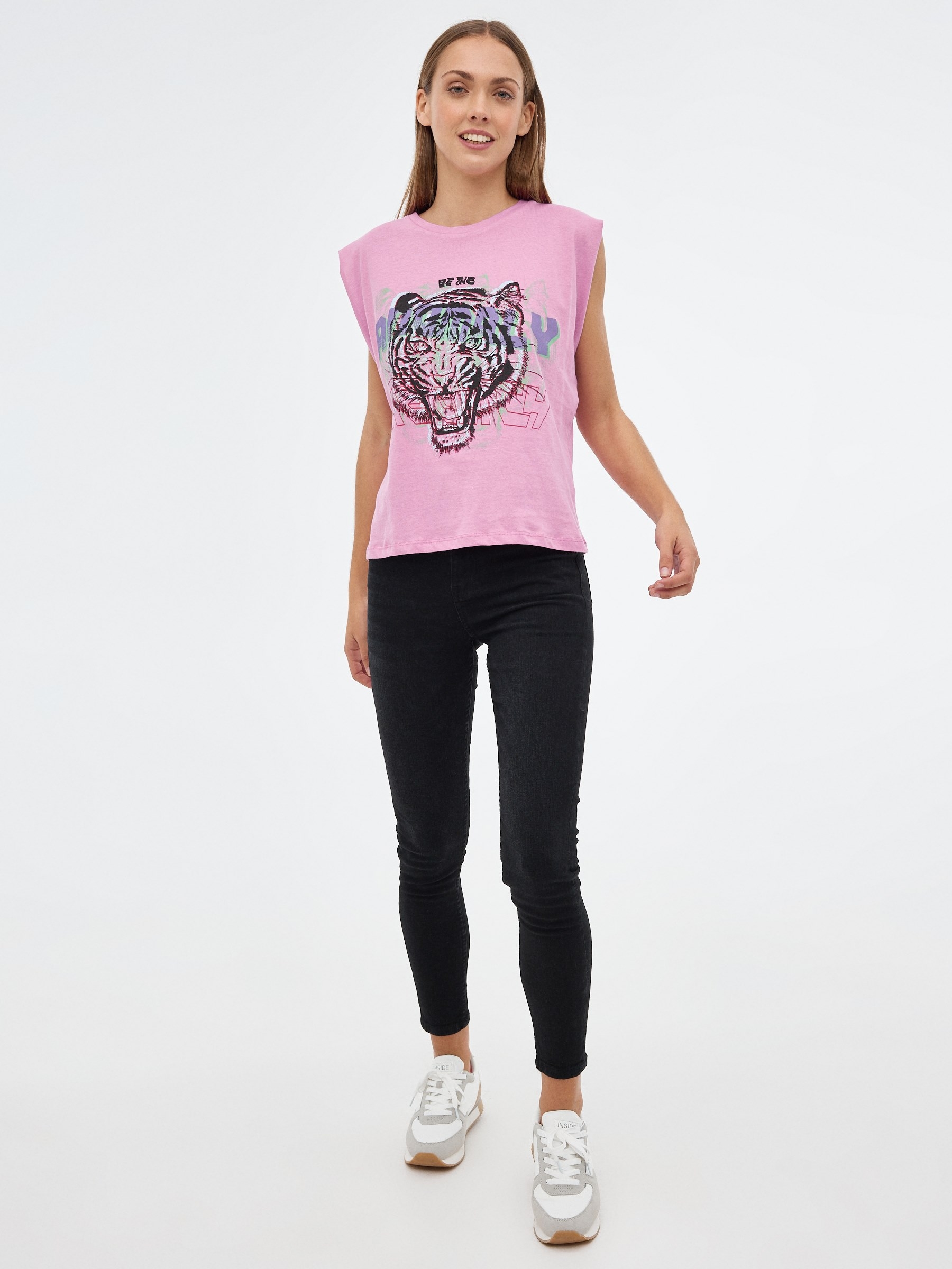 T-shirt de tigre sem mangas magenta vista meia frontal