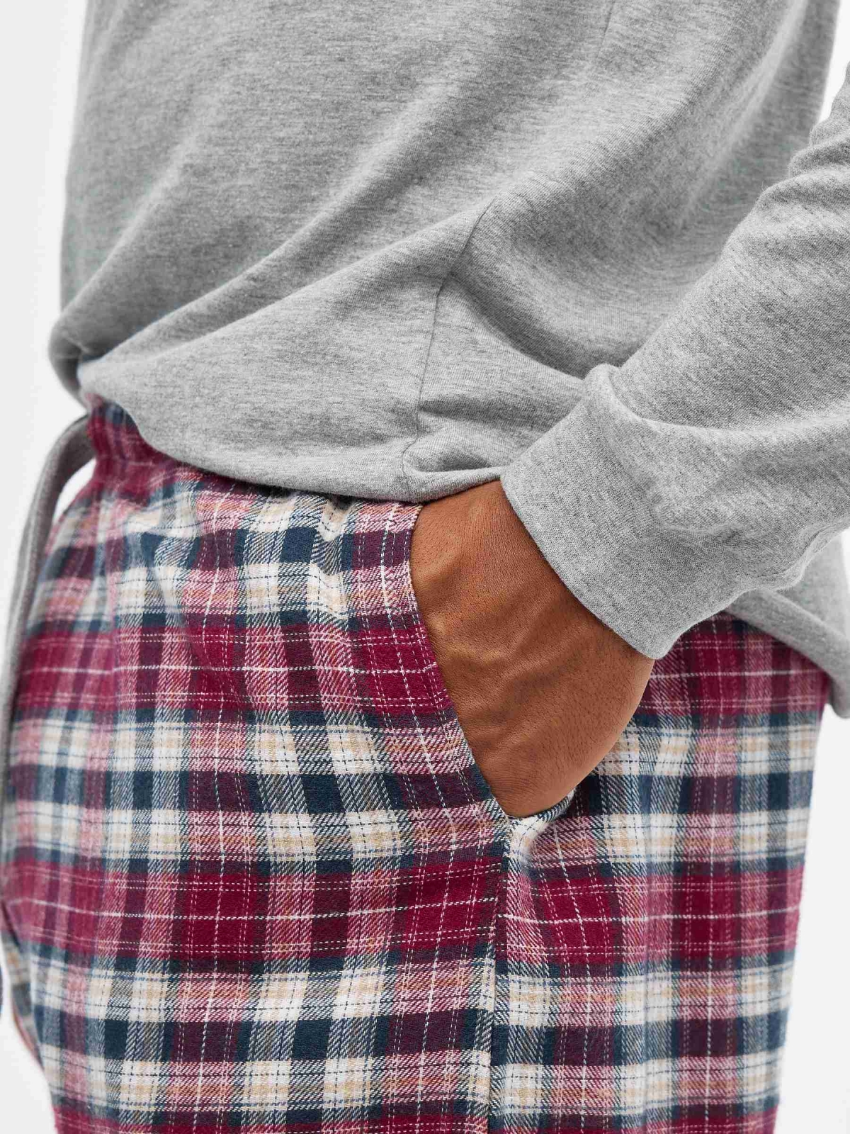 Plaid pajama pants grey detail view